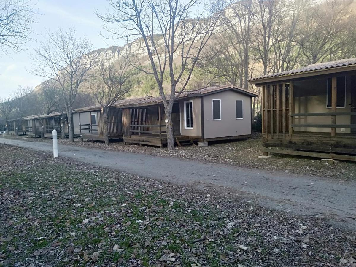 Camping Du Lac Saint-Julien-du-Verdon Eksteriør billede
