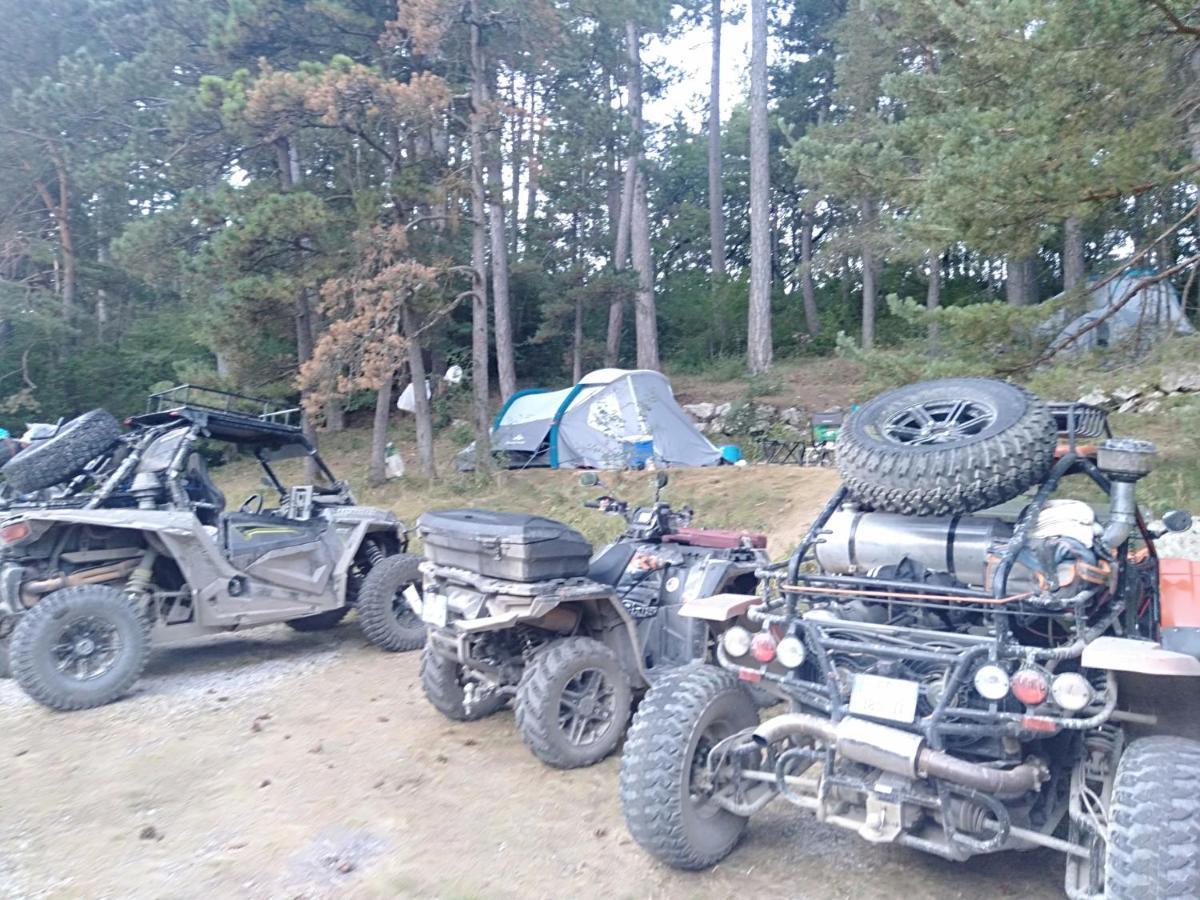 Camping Du Lac Saint-Julien-du-Verdon Eksteriør billede