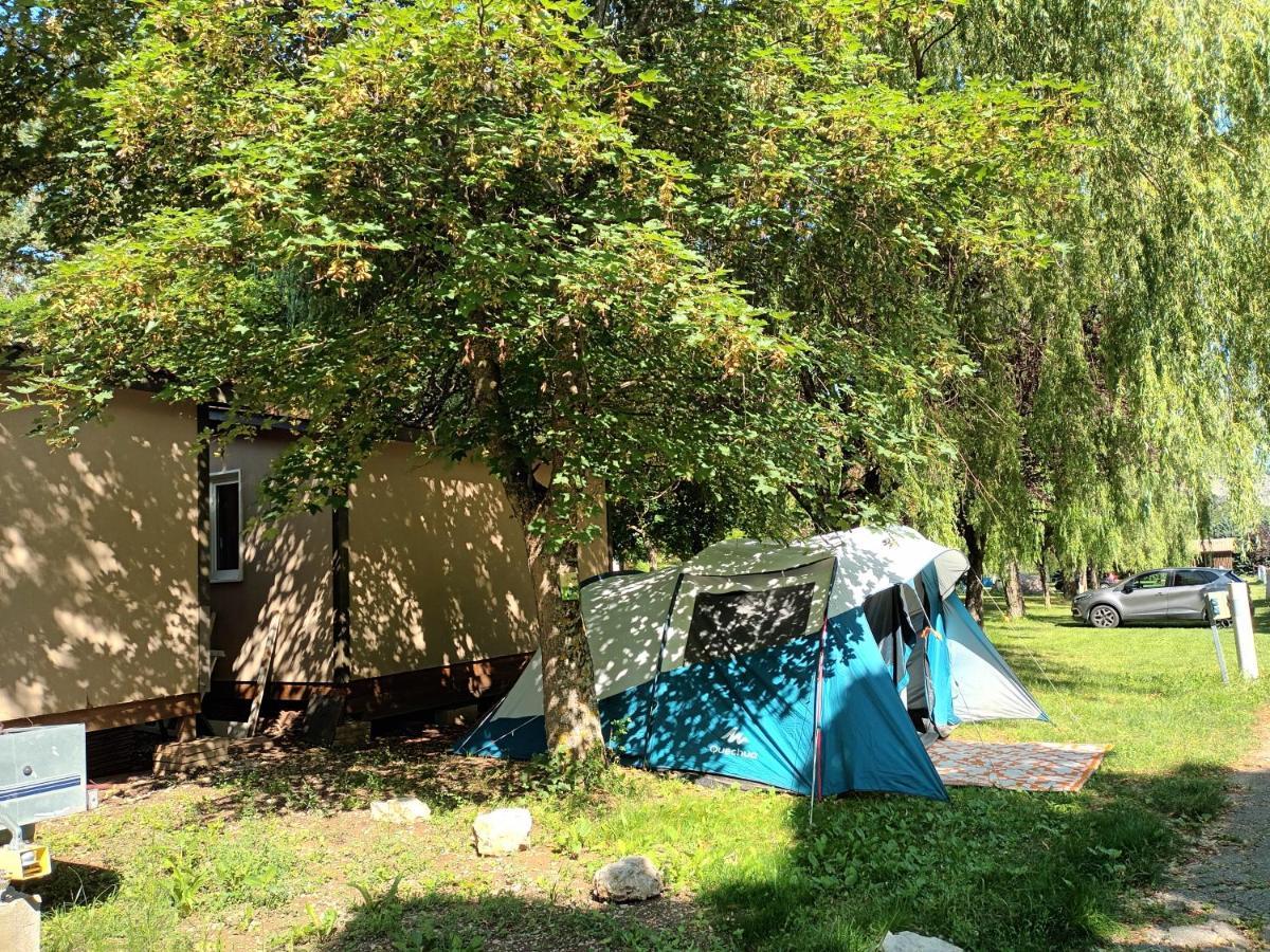 Camping Du Lac Saint-Julien-du-Verdon Eksteriør billede